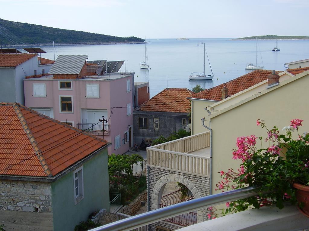 Apartments Ruza Primošten Rom bilde
